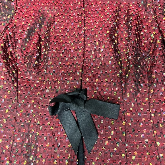 Maggy London Petites Maroon Crop Blazer. Women’s Size 6 - Picture 6 of 8